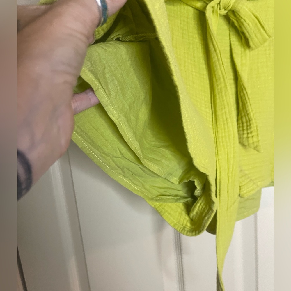 Lulus shorts - Picture 2 of 7